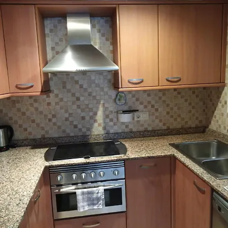 Port De'n Perris * L' Escala